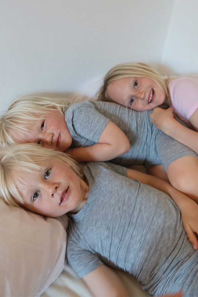 My Mini Tee + Short Set in Heather Grey