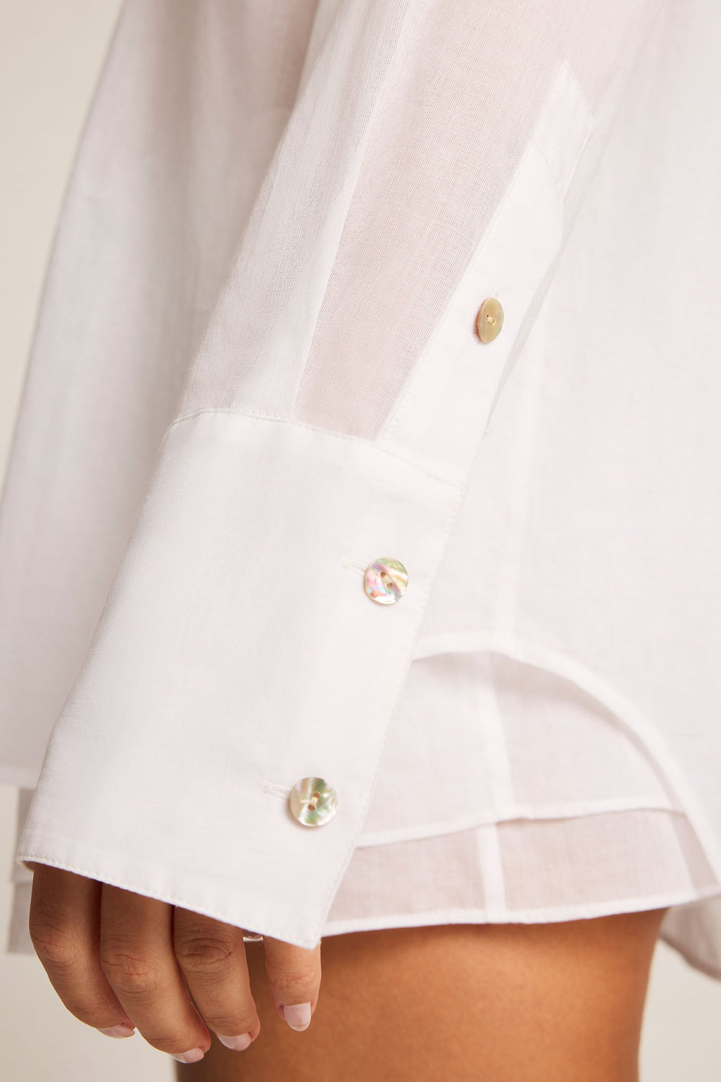 Island Shirt in White