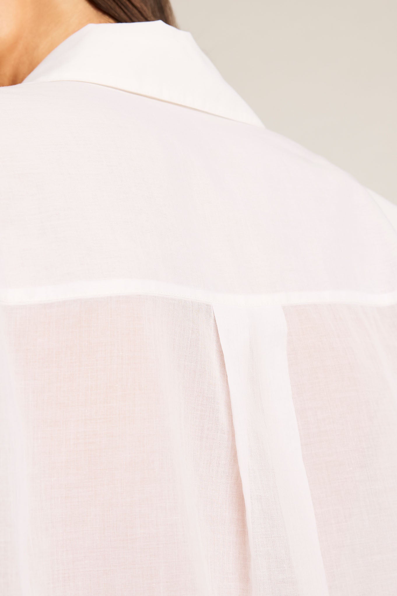 Island Shirt in White