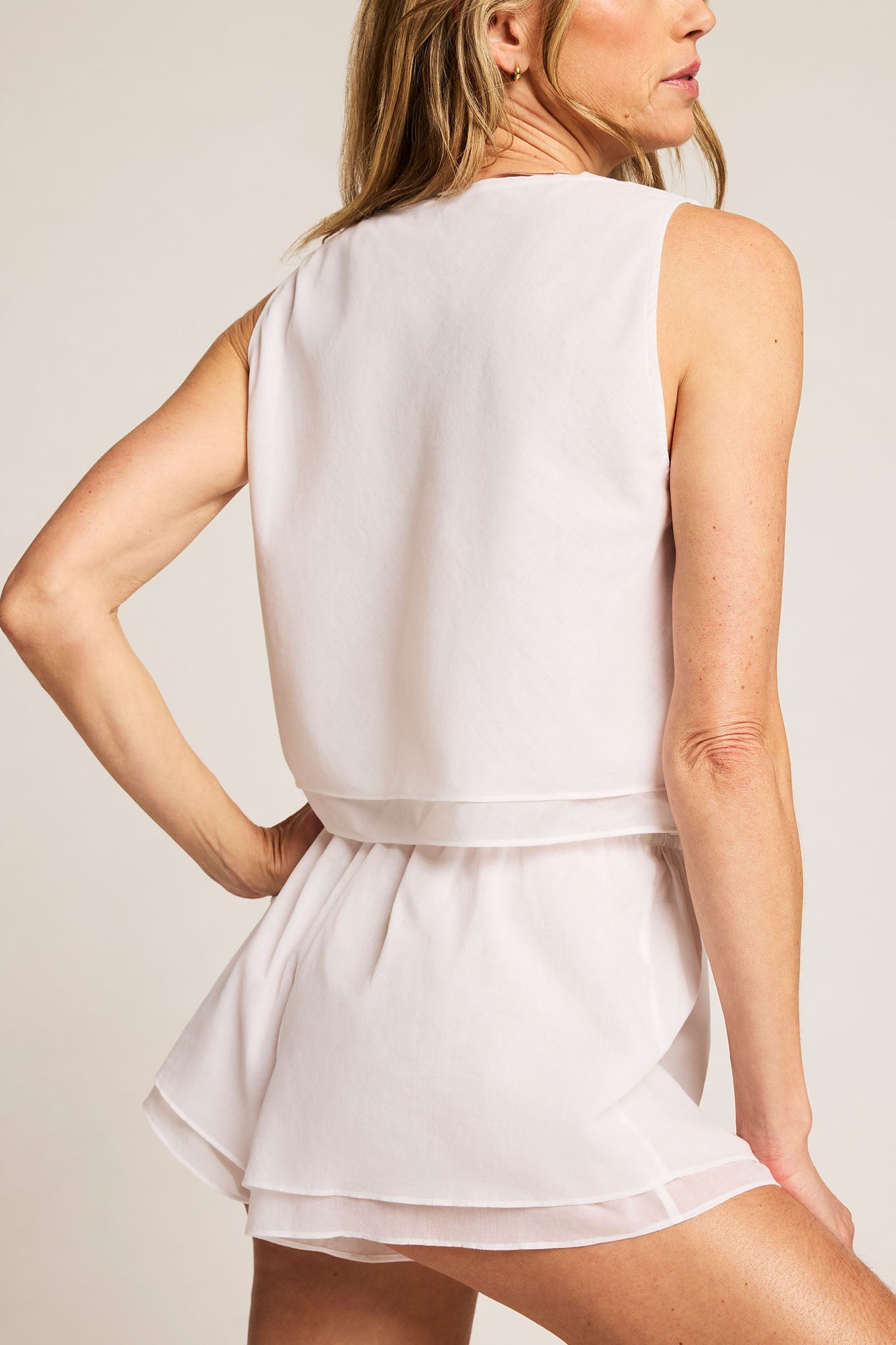 Island Play Top in White