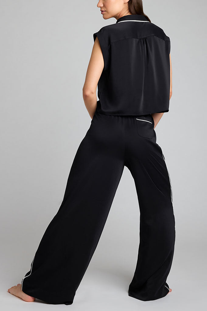 Supreme Track Pant in Black